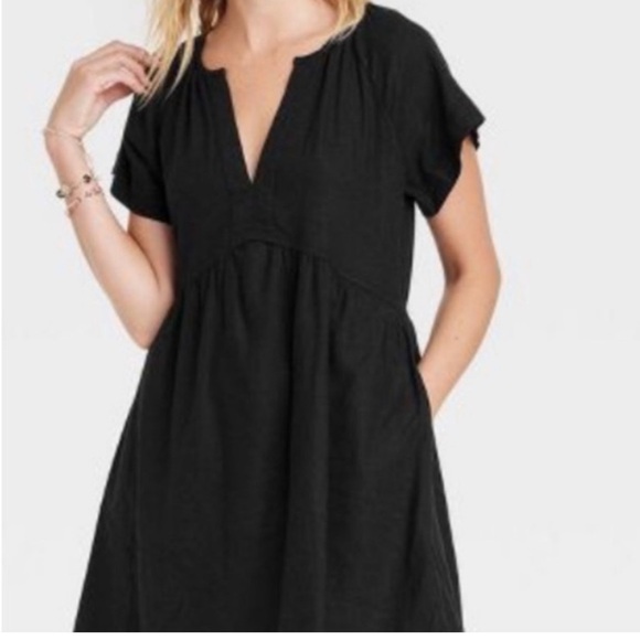 Universal Thread Dresses & Skirts - Universal Thread Dress with pockets